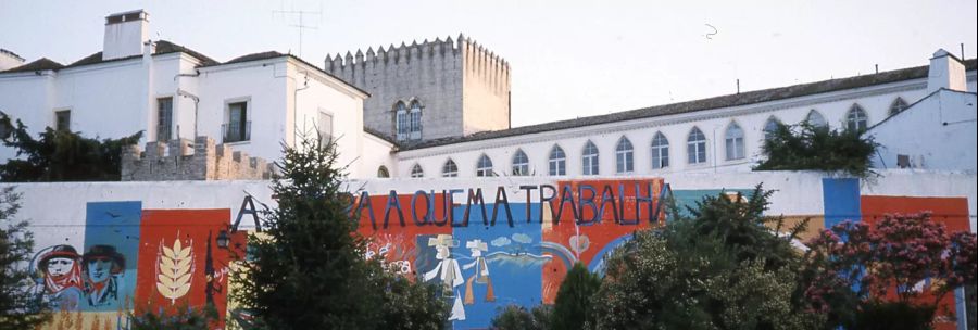 Celebrando o 25 de Abril | Mesa-redonda - «A Pintura Mural em Évora e noutras latitudes no tempo da Revolução dos Cravos»
