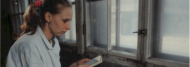 La chica de la fábrica de cerillas. Aki Kaurismäki. Finlandia. 1990