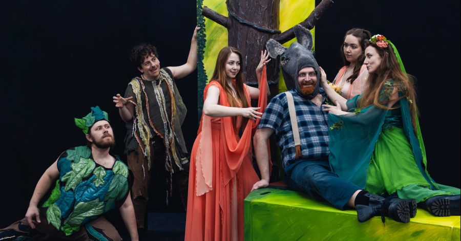 Sueño de una noche de veranos en Teatro Espressivo