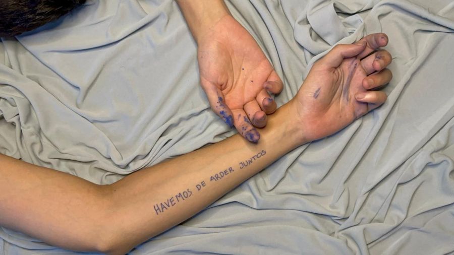 HAVEMOS DE ARDER JUNTOS