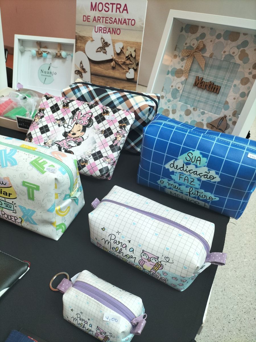 Feira de artesanato e velharias