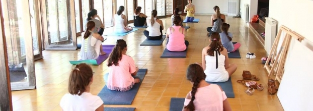 Aulas de Yoga - Paula Rios