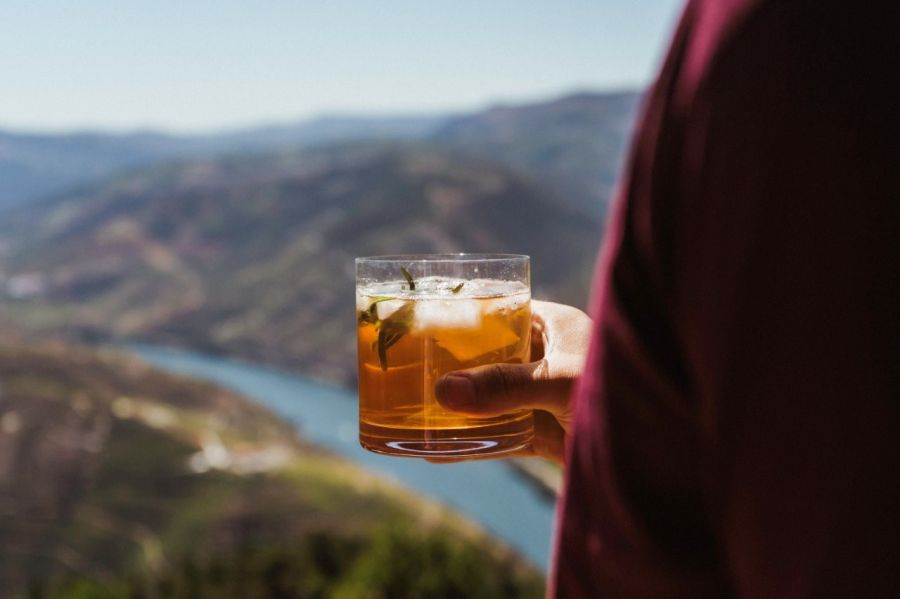 IVDP LEVA VINHO DO PORTO AO FESTIVAL VILAR DE MOUROS. PORT WINE day celebra-se também ao som da música