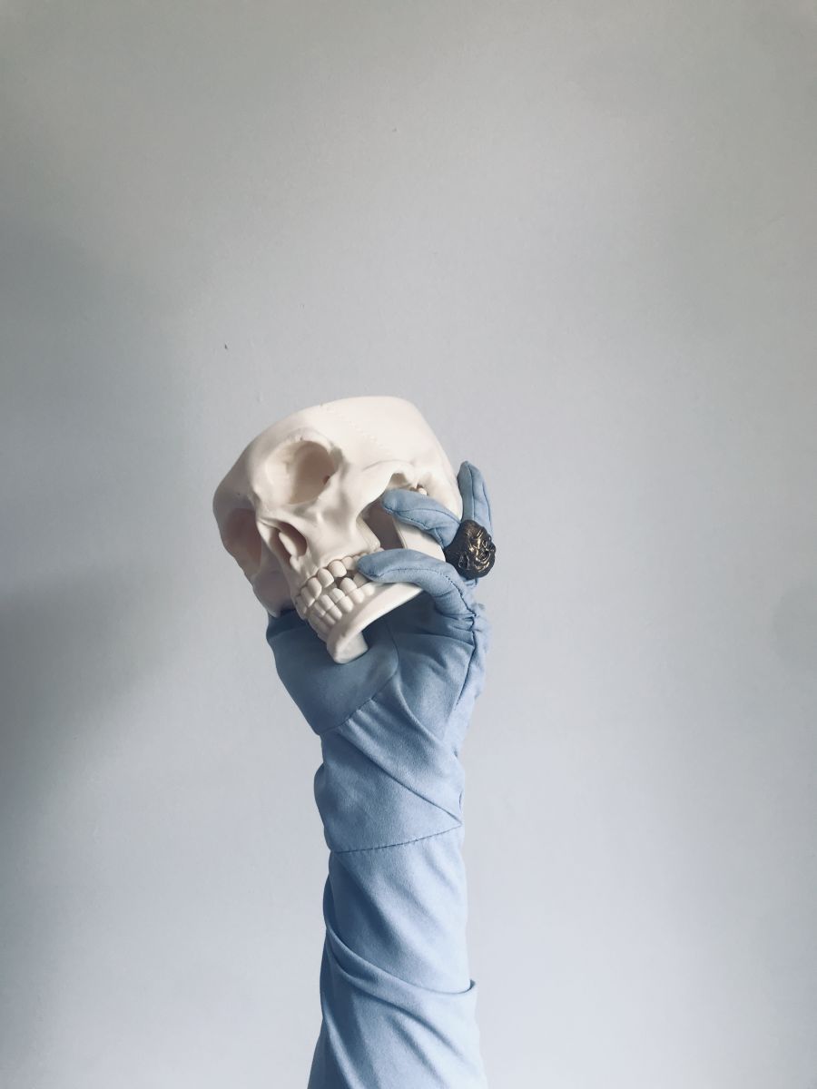 cabeça fantasma - e o resto do corpo também