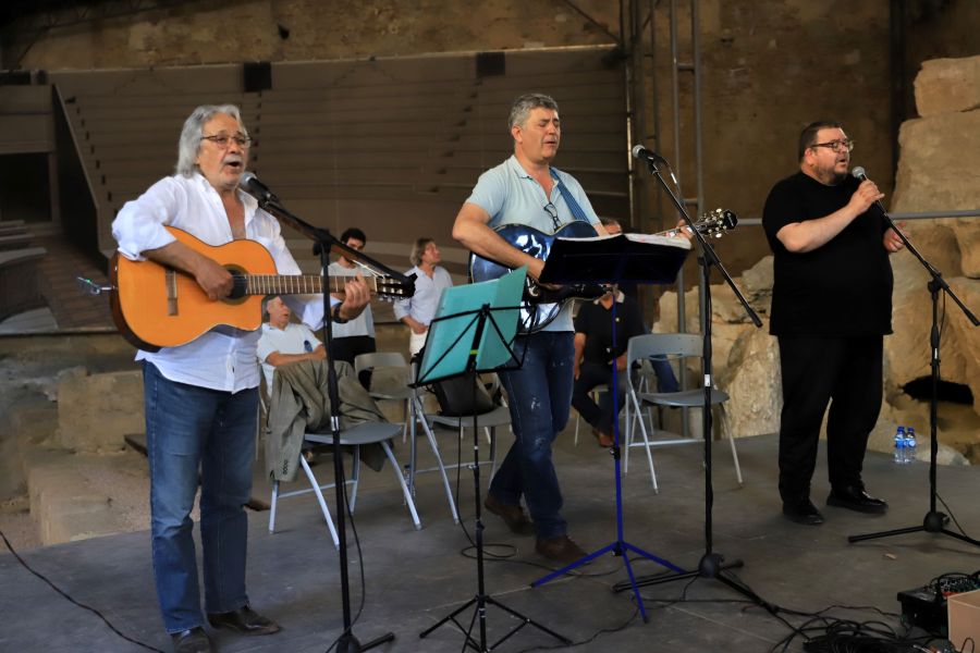 Música • Zé Pinho & Amigos 