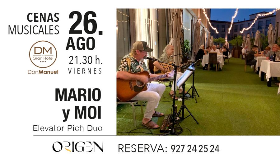 Cena musical con Mario y Moi