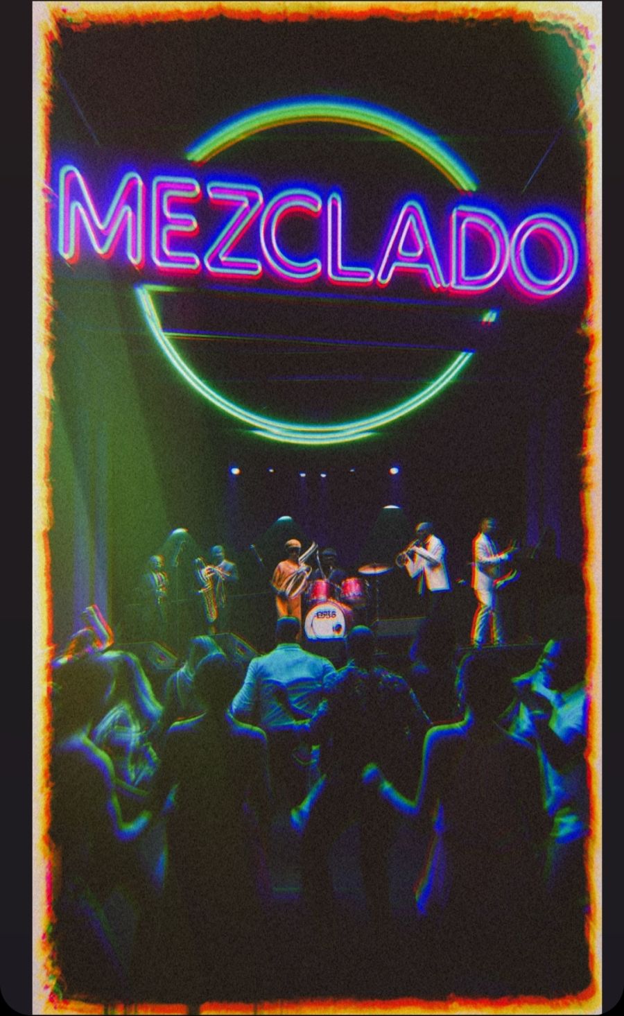 M E Z C L A D O