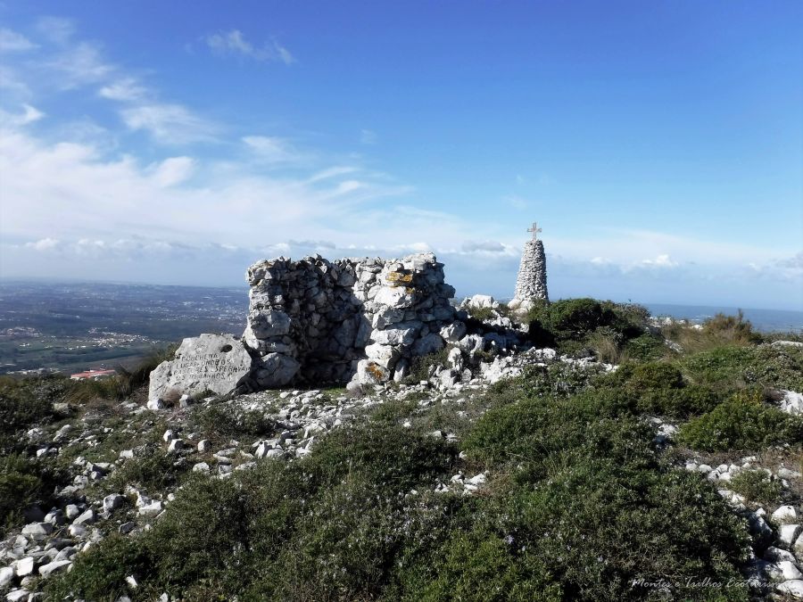  Algares da Serra dos Candeeiros