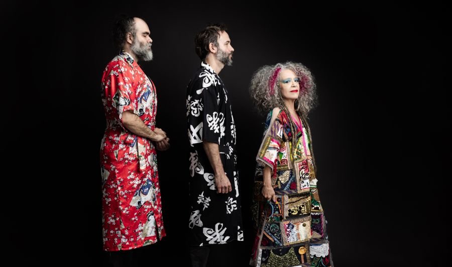 Alzira E leva Senhora do Tempo ao MIMO Festival em Guimarães