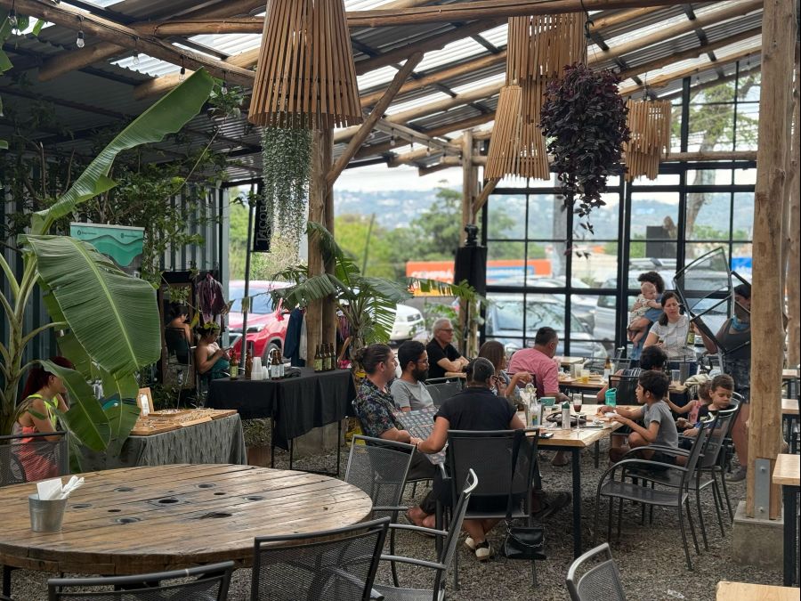 Sunset y taller de pizzas para los más pequeños