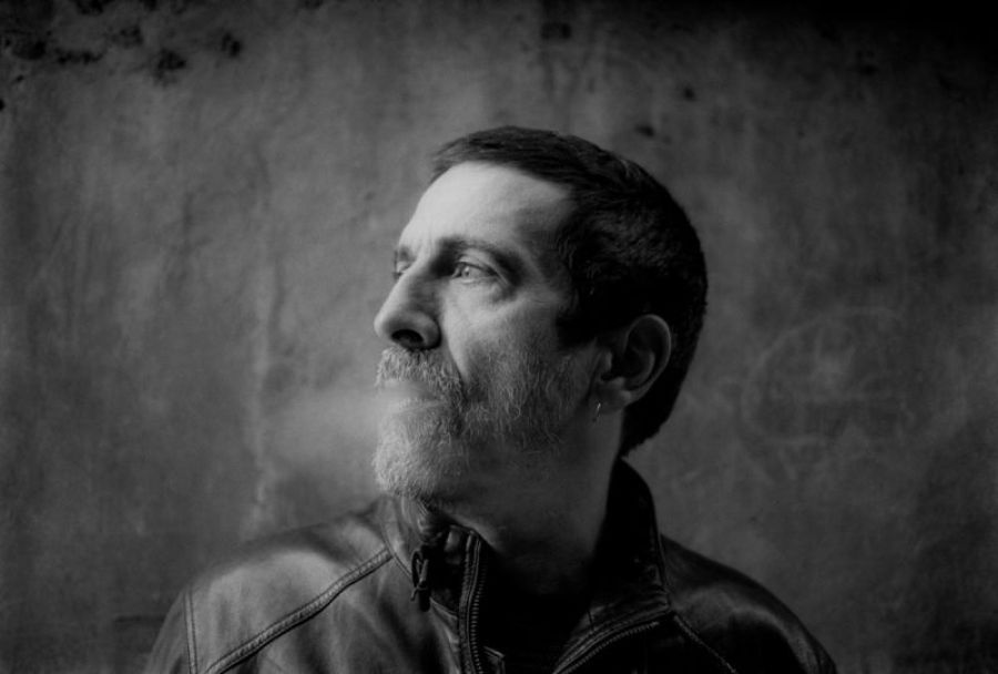 MANEL CRUZ APRESENTAÇÃO DO CD/LIVRO 'VIDA NOVA' + REEDIÇÃO EM VINIL DO ÁLBUM DE ESTREIA DE FOGE FOGE BANDIDO. CONVERSA MODERADA POR LIA PEREIRA