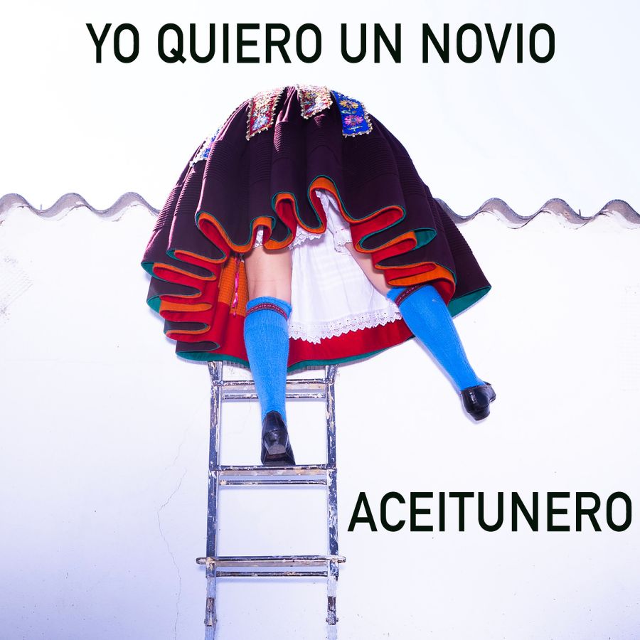 EXPOSICIÓN | 'Yo quiero un novio aceitunero' de Lucía Herrero