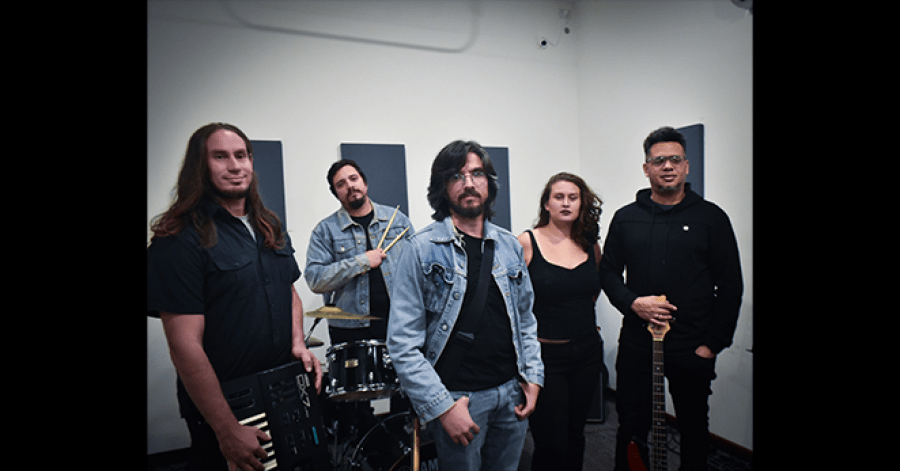 Concierto Debut Kromatix - Covers band