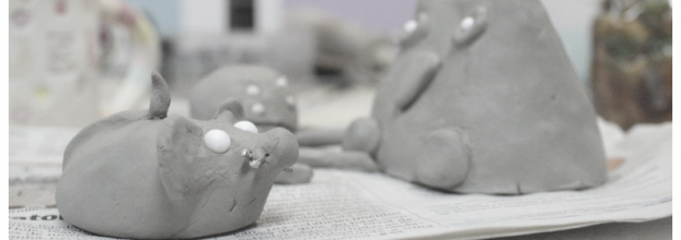 Oficina de cerâmica para crianças