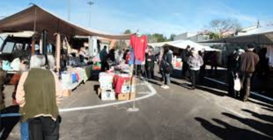 ☆ Feira de São Sebastião ☆ Car Boot Sale  ☆ Bagageira  ☆ Destralhe  ☆ Velharias  ☆ 