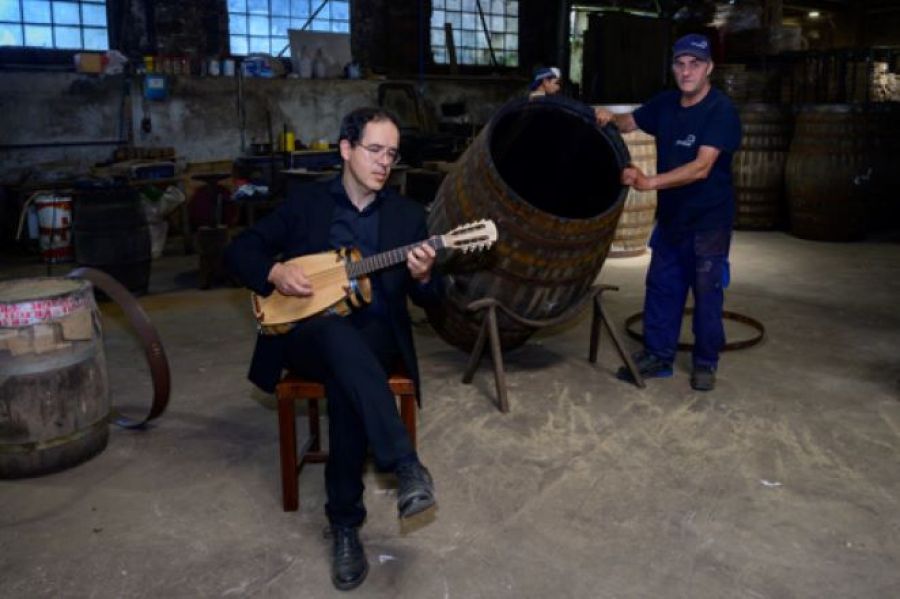 Oficina Pipas de Vinho, arte da percussão e da tanoaria