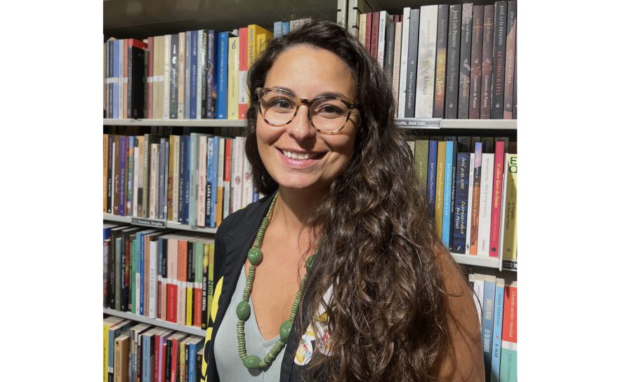 BOOK CLUB FNAC “UMA DELICADA COLEÇÃO DE AUSÊNCIAS” DE ALINE BEI