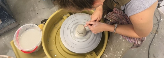 Atelier de Prática de Roda de Oleiro