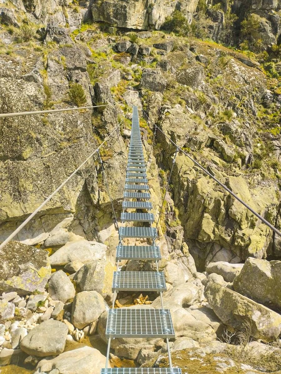 Via Ferrata da Pombeira | Premium Adventure Tour em Castro Daire