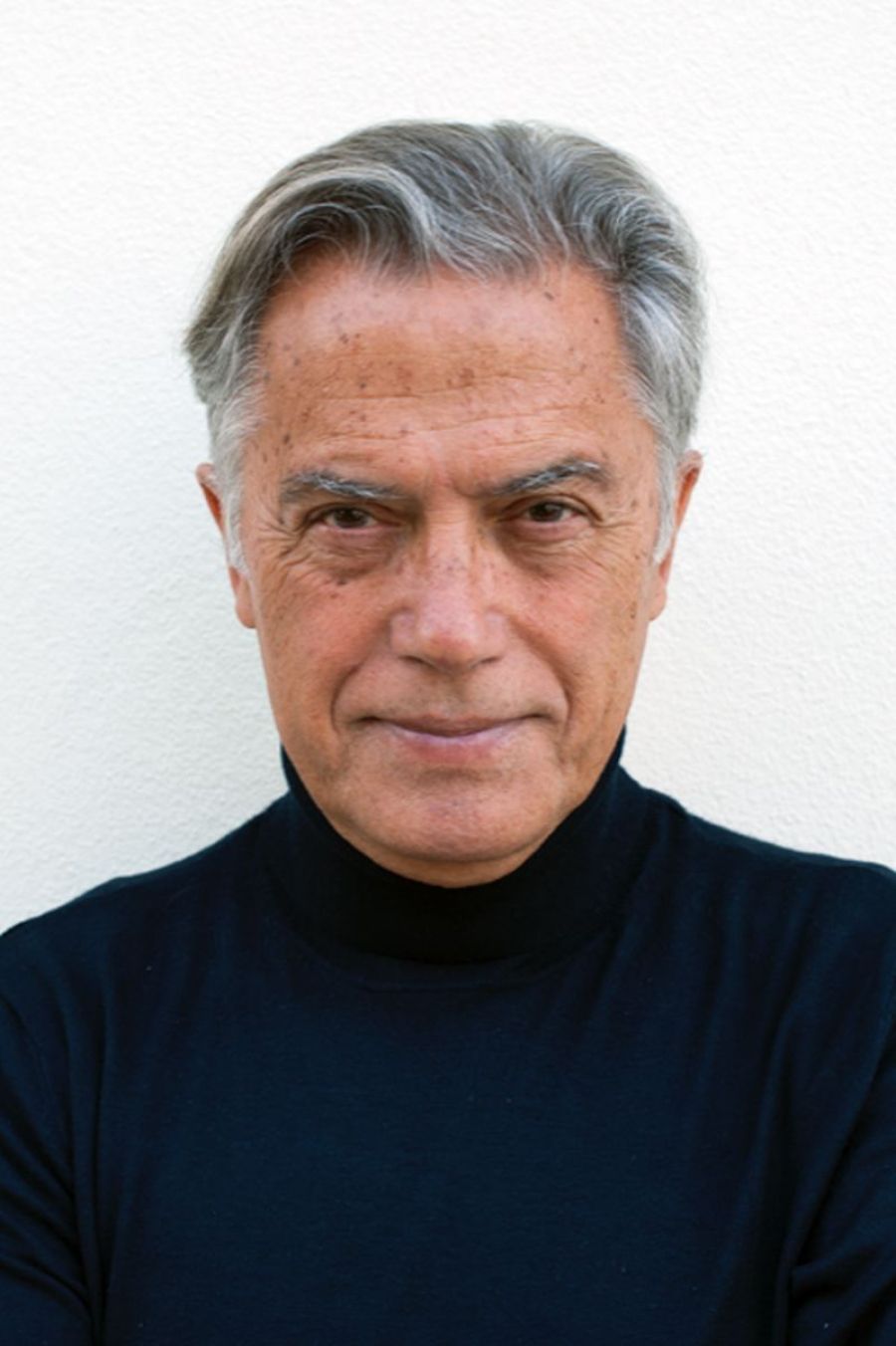 VIRGILIO CASTELO Lançamento do livro 'Consumo Obrigatório' apresentado por José Afonso Pimentel e Filipa Martins