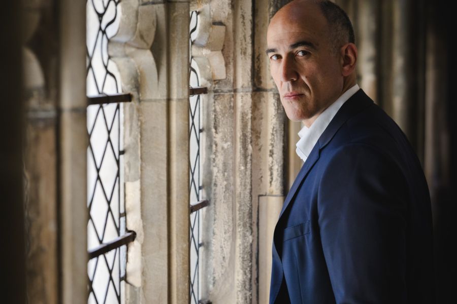 BOOK TALK COM NUNO NEPOMUCENO