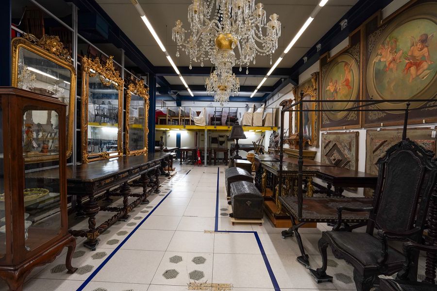 Visita  • Reserva Visitável do Museu de Lisboa