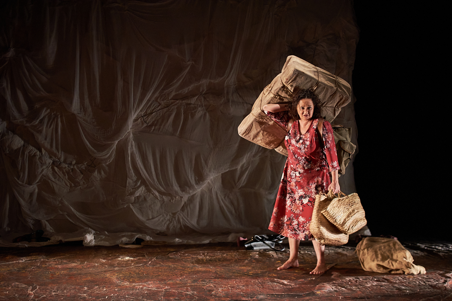 de Teatro Guirigai: 'Amalia y el río, historia de una estraperlista'