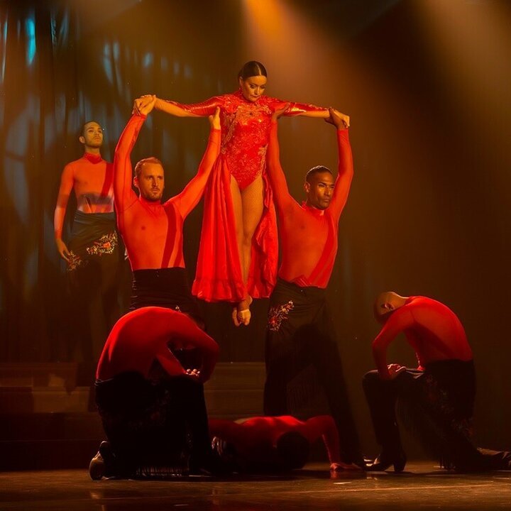 Companhia de Dança Sabor Latino apresenta espetáculo 'Olé'