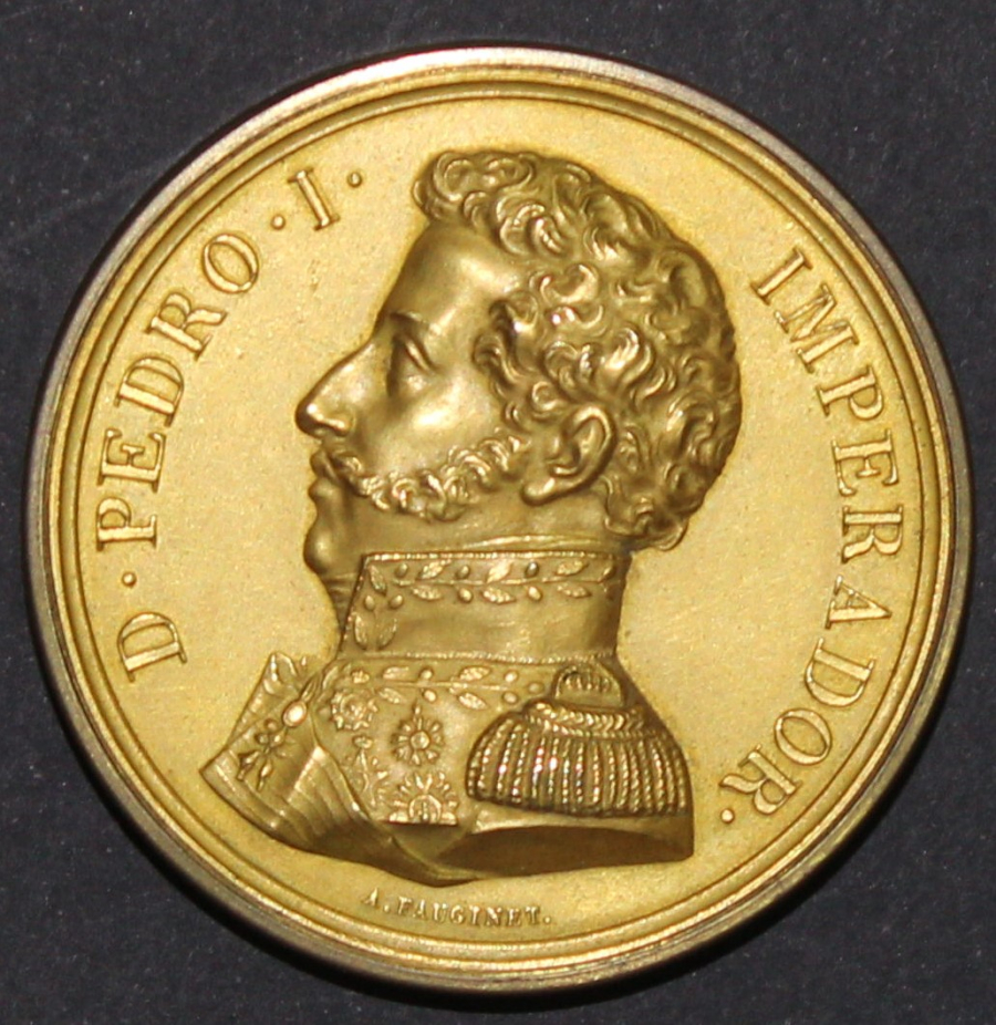 Visita Focada — Medalha-estojo: Constituição para o Império do Brasil, 1824