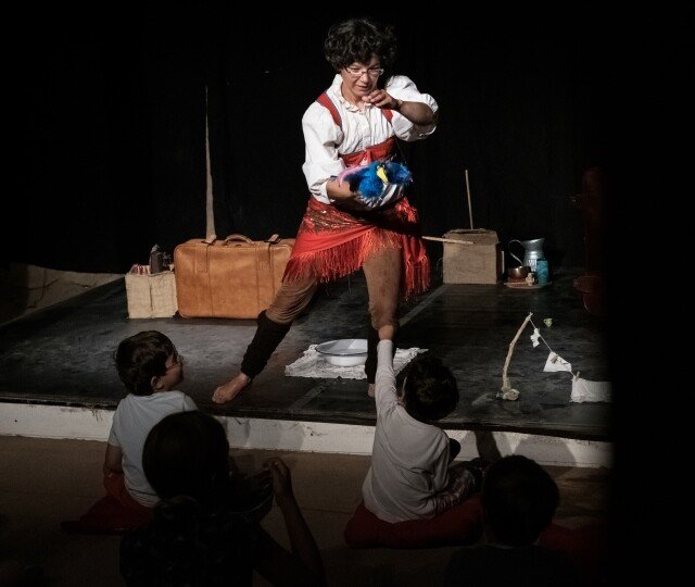Espetáculo infantil “Manuel, Uma Homenagem  Poética à Infância D´Outros Tempos”, por Maria de Vasconcelos