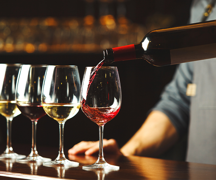 Prova de Vinhos - Descobrir os diferentes sabores, castas dos vinhos algarvios 