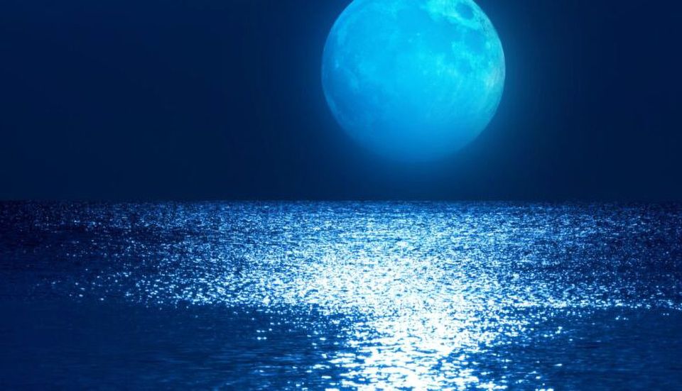 Nocturna Super Lua Oeste