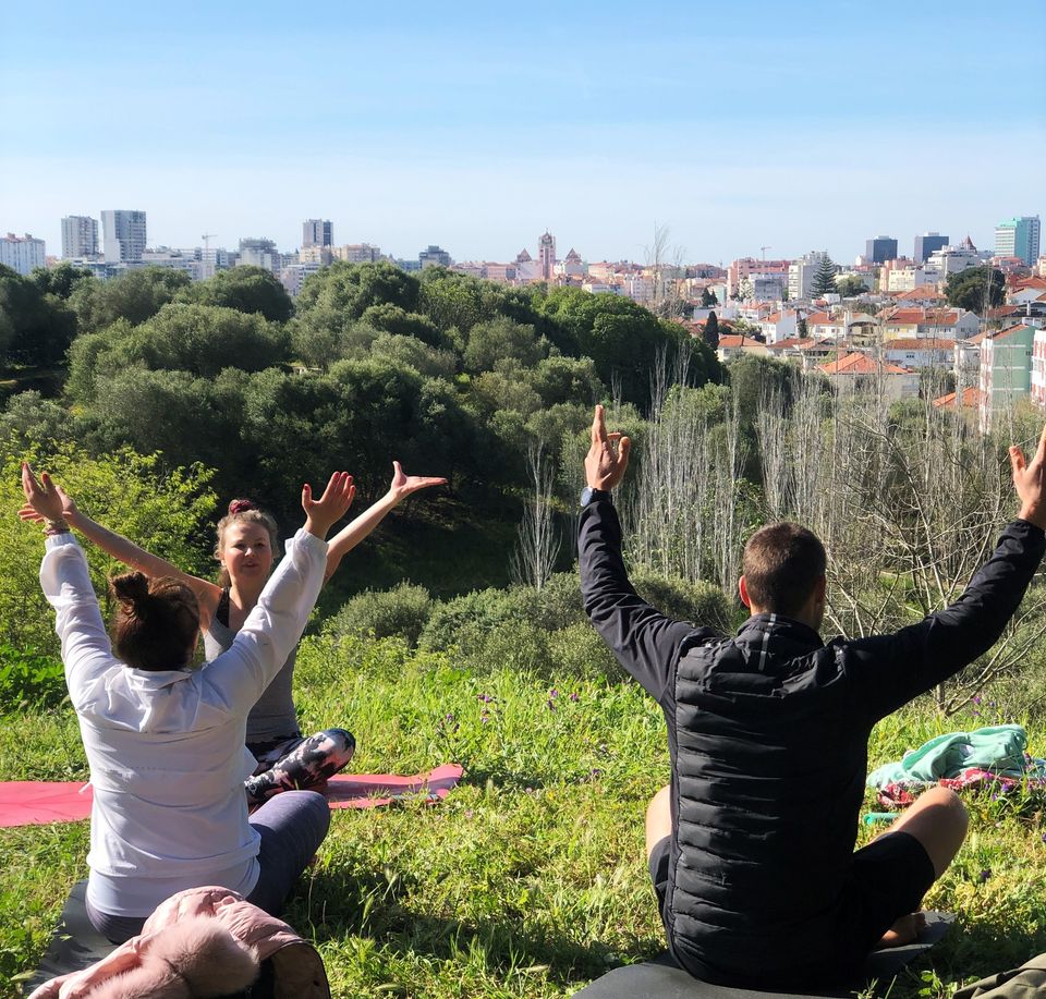 Yoga and Art session in Jose Gomes Ferreira Park