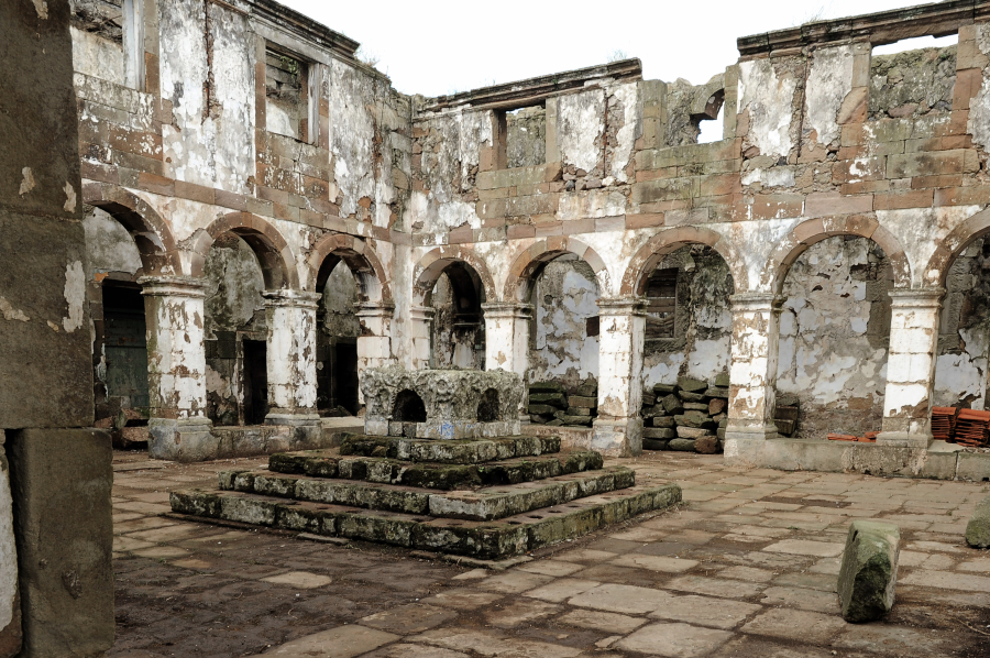 Bienal Ibérica do Património | Visita às Ruínas do Antigo Convento de Sto António dos Capuchos