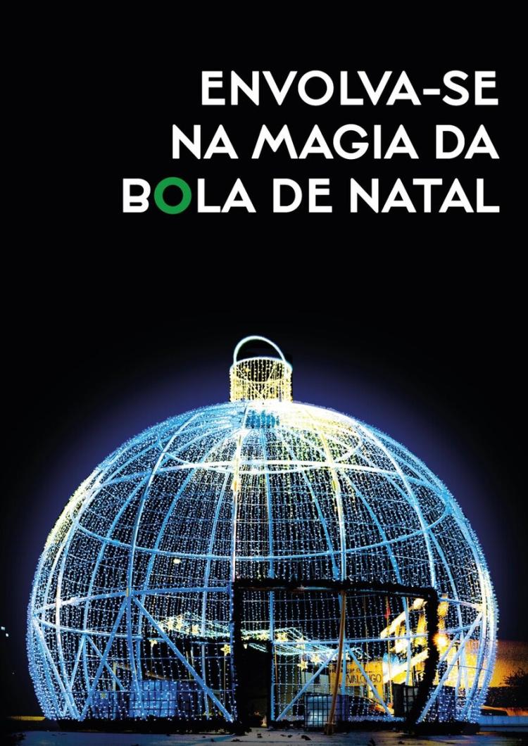Bola gigante ilumina Aldeia Natal de Valongo