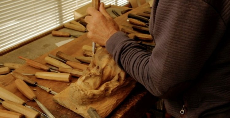 Apresentação do documentário “As mãos trabalham - Paredes, tradições e ofícios