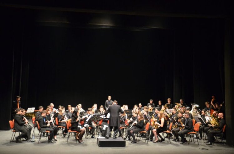 Concerto de Ano Novo pelas Orquestras de Sopros e Orquestra de Cordas do Cons. Regional de Música