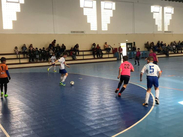 Programa Encontros Desportivos Concelhios – XIRA2024 promove 8.ª jornada de Futsal na categoria de “Benjamins”
