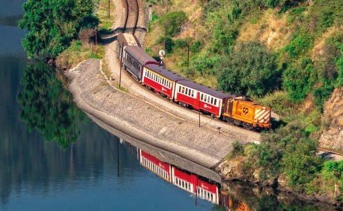 Comboio Vintage Miradouro: Porto - Pocinho - Porto 