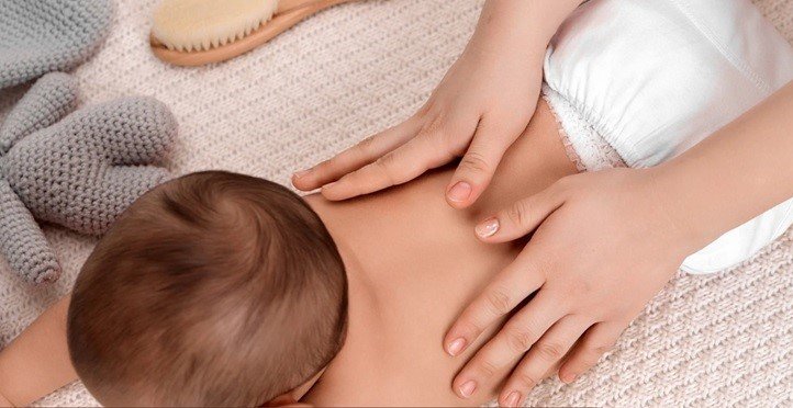 Massagem para Bebés e Crianças