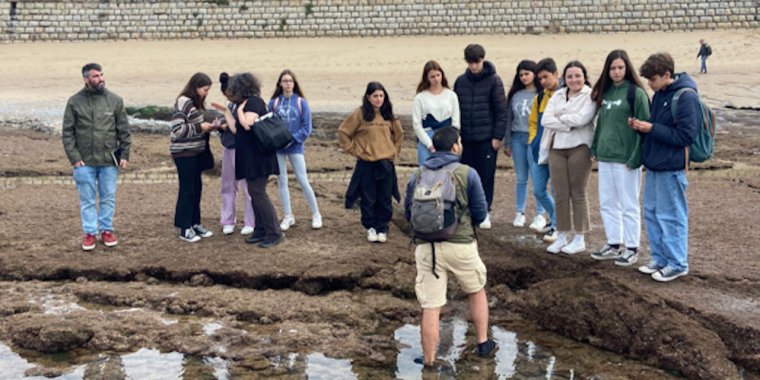 Passeio Interpretativo na Área Marinha Protegida das Avencas