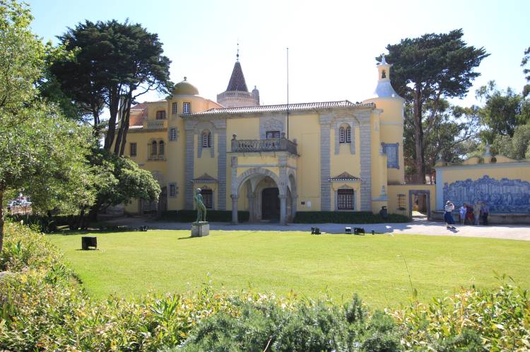 Visita de estudo ao Museu Condes Castro Guimarães em Cascais