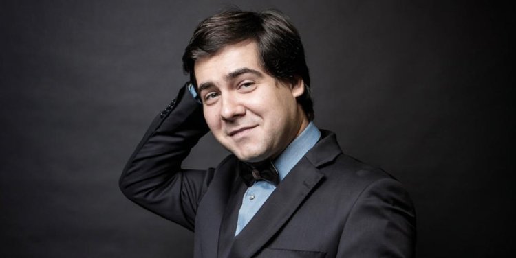 RFG · ROMPENDO MOLDES