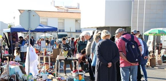 Feira das Antiguidades e Velharias