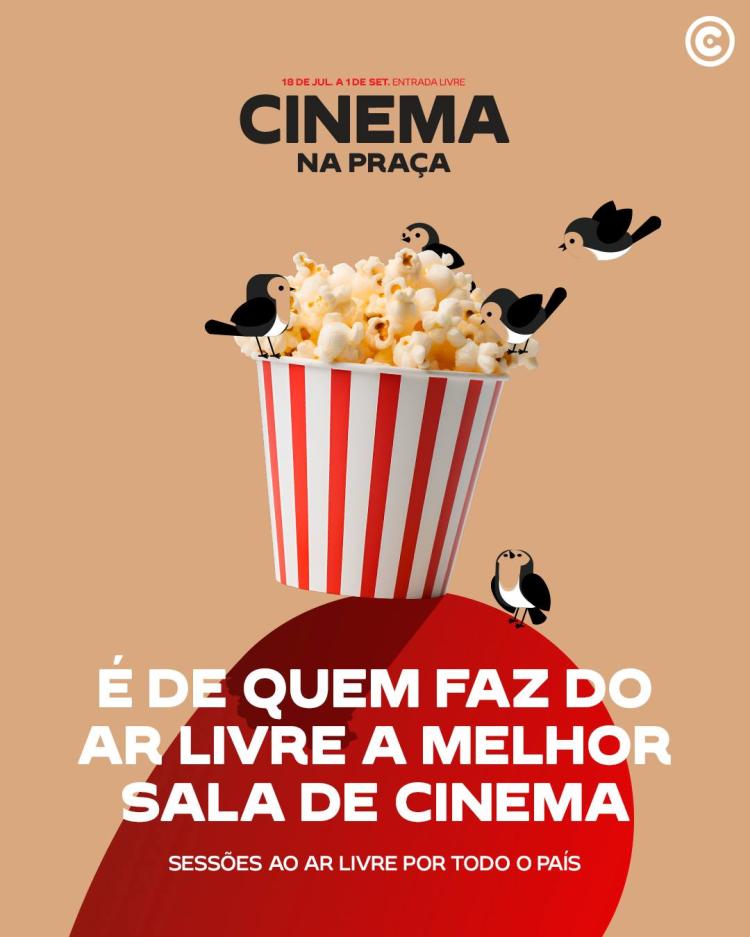 Cinema na Praça