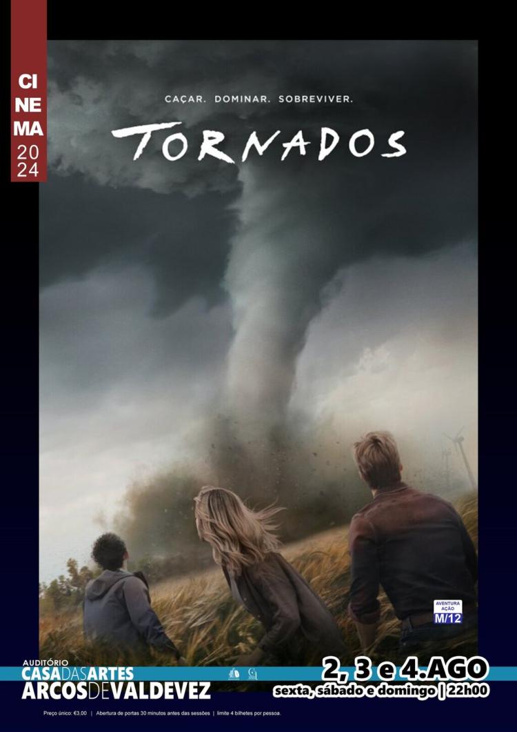 Exibição do filme ' Tornados'