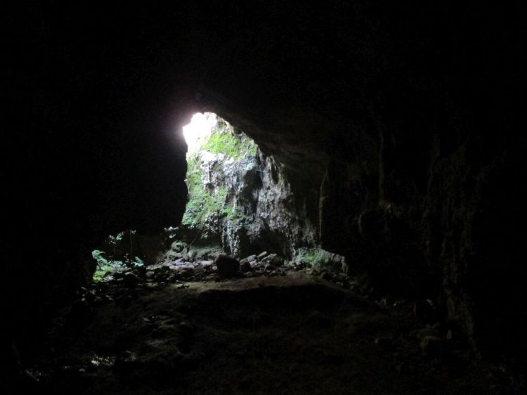 Caminhando à Descoberta dos Buracos Mineiros