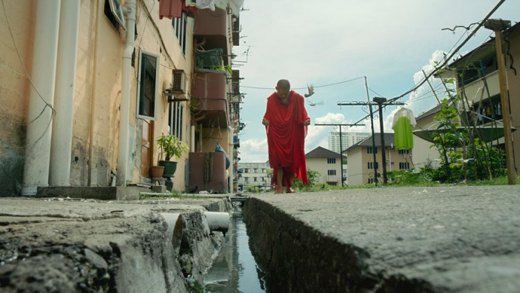 Caminando sobre el agua + Viaje hacia el oeste