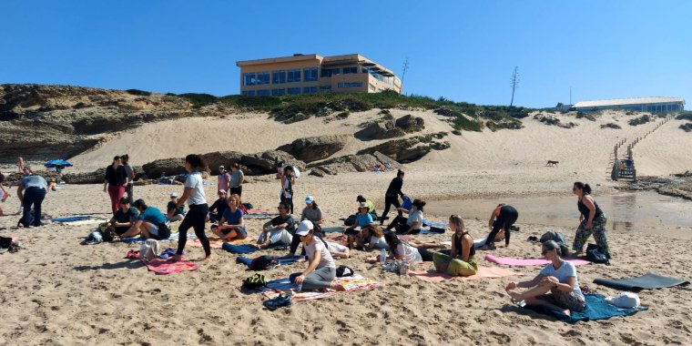 Caminhada nos passadiços da Duna da Cresmina e aula de yoga