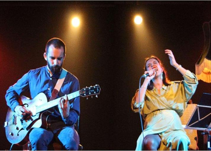 CAROLINA PICOITO PINTO E MIGUEL MENDES AO VIVO 